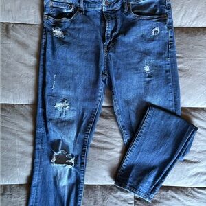 Aeropostale women’s distressed dark blue jeans size 32/32